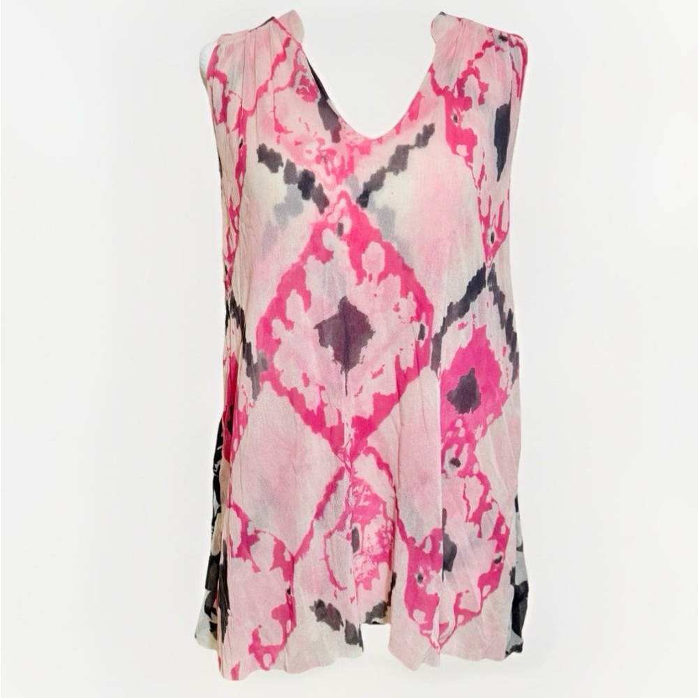 Chic Pink and Black Patterned Women's Blouse